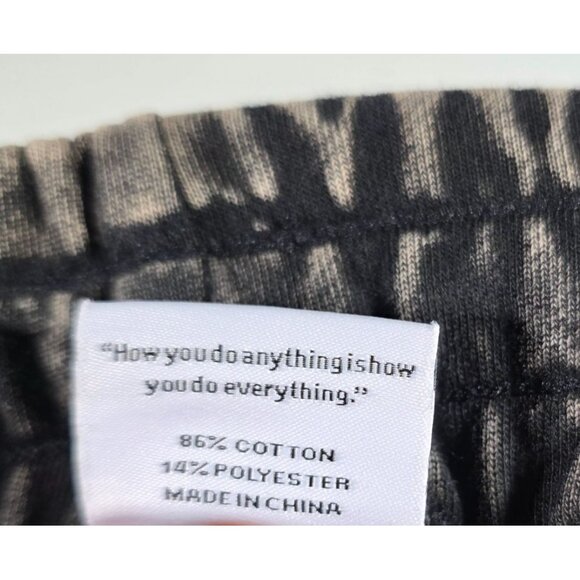 CVG Womens Washed Black sweat Shorts L Cotton/Polyester Blend Drawstring Pockets - Picture 3 of 7